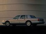 Lincoln Town Car 1992 года
